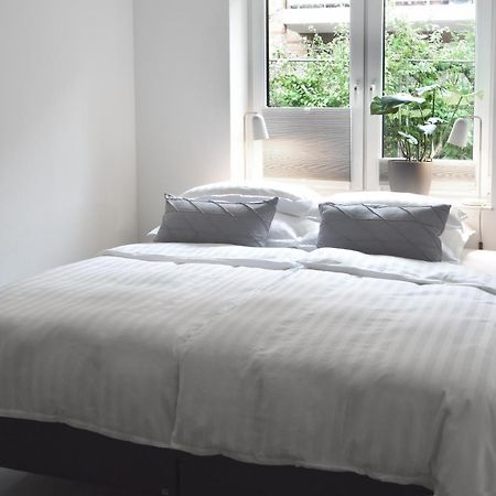 Familienfreundliche Neubauwohnung Mit Terrasse Amburgo Esterno foto